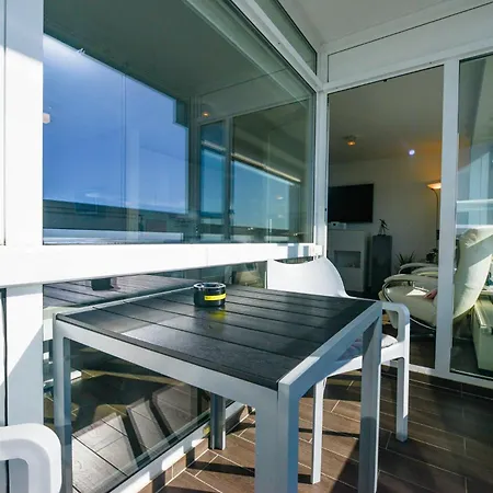 아파트 Haus Frische Brise 1507 쿡스하펜